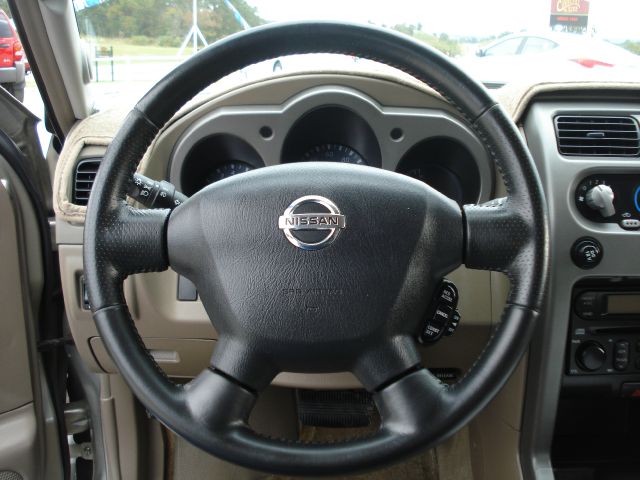 2002 Nissan Frontier XLE Limited AWD Nav/dvd