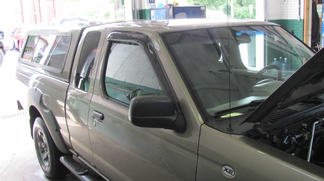 2002 Nissan Frontier E-350 Base