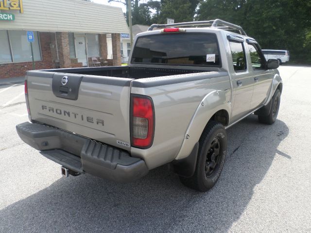 2003 Nissan Frontier 2WD Reg Cab 126 XLT