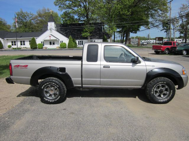 2003 Nissan Frontier E-350 Base