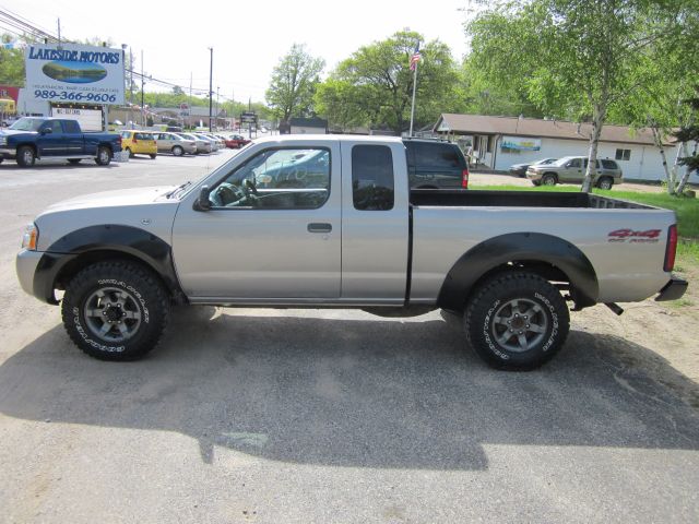 2003 Nissan Frontier E-350 Base