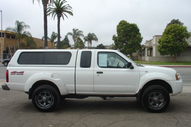 2003 Nissan Frontier E-350 Base