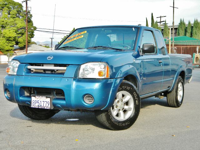 2003 Nissan Frontier SE 2WD