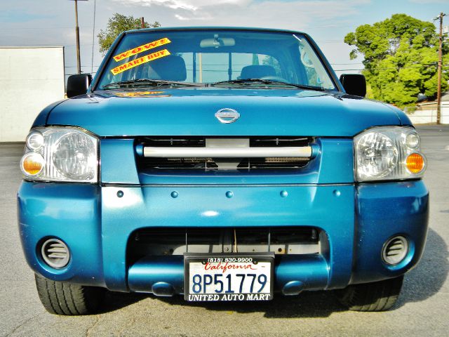 2003 Nissan Frontier SE 2WD