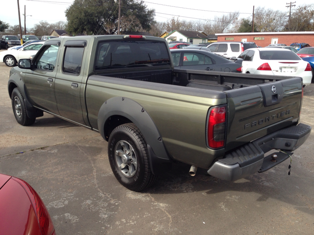 2003 Nissan Frontier 2009 Hyundai SE