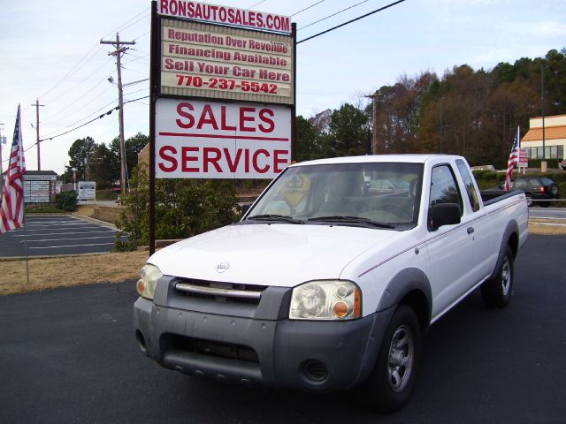 2004 Nissan Frontier SE 2WD