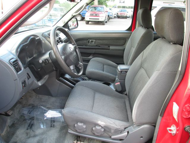 2004 Nissan Frontier 2WD Reg Cab 126 XLT