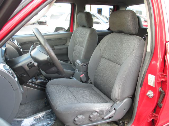 2004 Nissan Frontier 2WD Reg Cab 126 XLT