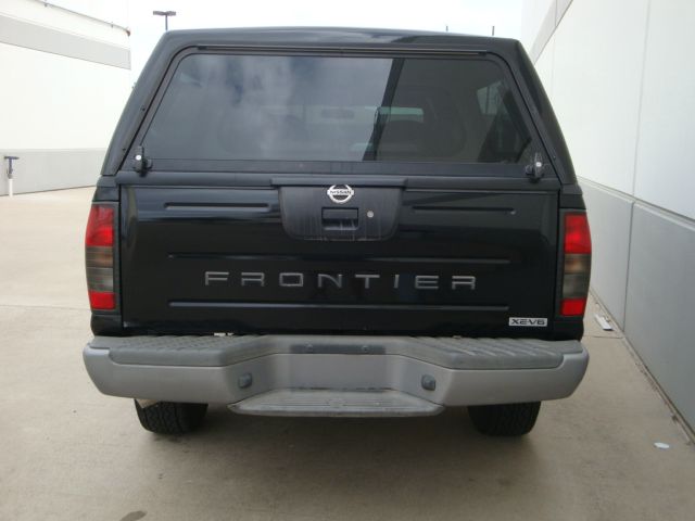 2004 Nissan Frontier 2WD Reg Cab 126 XLT