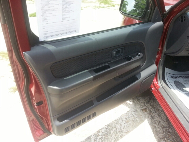 2004 Nissan Frontier W/nav.sys