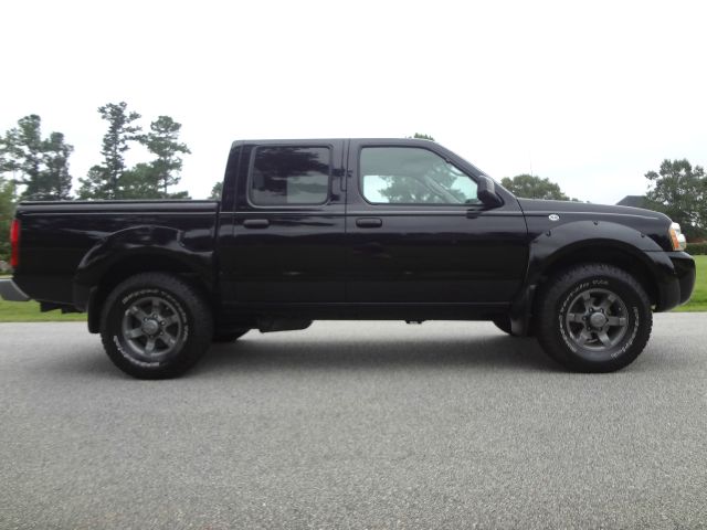 2004 Nissan Frontier 2WD Reg Cab 126 XLT