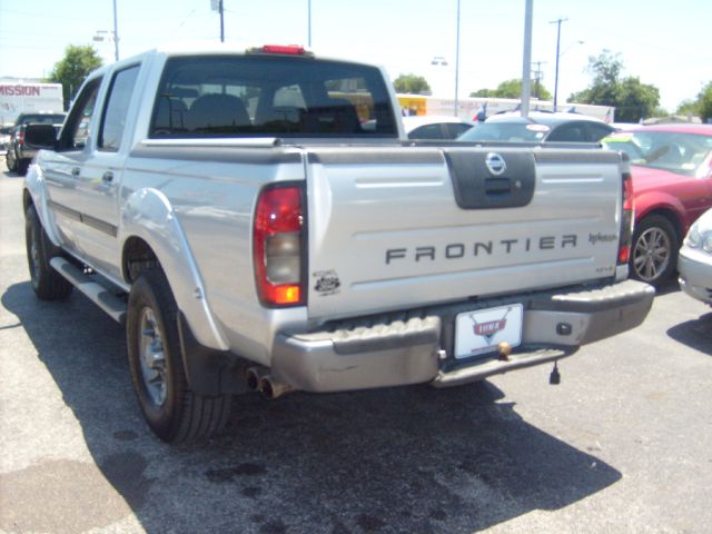 2004 Nissan Frontier 2WD Reg Cab 126 XLT