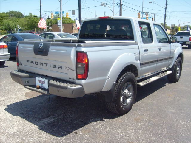 2004 Nissan Frontier 2WD Reg Cab 126 XLT