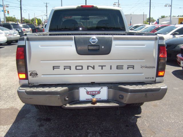 2004 Nissan Frontier 2WD Reg Cab 126 XLT