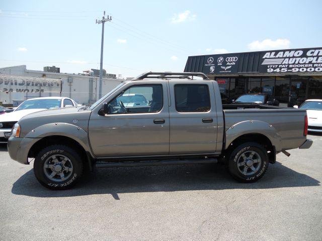 2004 Nissan Frontier 2WD Reg Cab 126 XLT