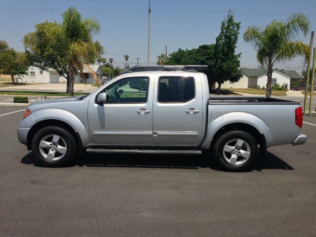 2005 Nissan Frontier 4X4 Le3rd Rowone Owner