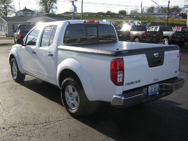 2005 Nissan Frontier SE