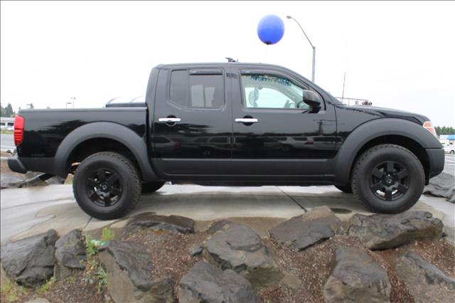 2005 Nissan Frontier Quad Cab HEMI SLT