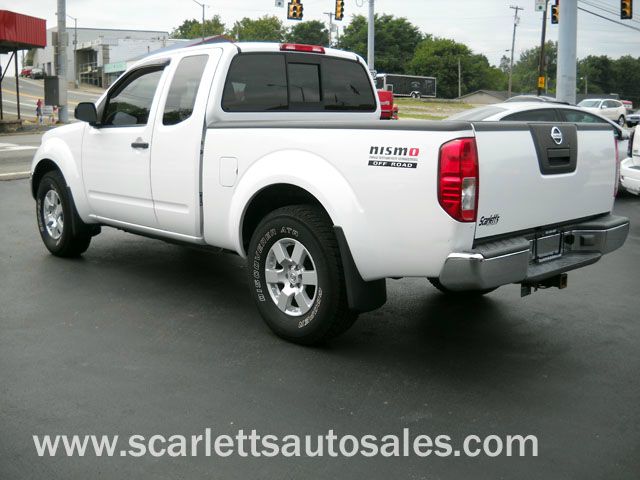 2005 Nissan Frontier W/sunroof PZEV