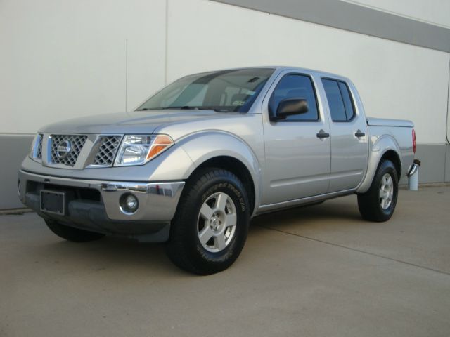 2005 Nissan Frontier SLE Z71 Crew Cab Short Bed 4X4