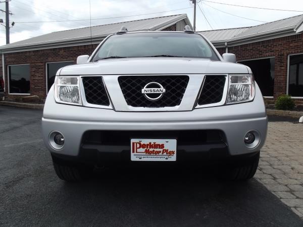 2005 Nissan Frontier Unknown