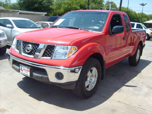 2005 Nissan Frontier SE 2WD