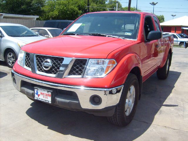 2005 Nissan Frontier SE 2WD