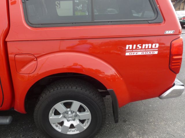 2005 Nissan Frontier W/sunroof PZEV