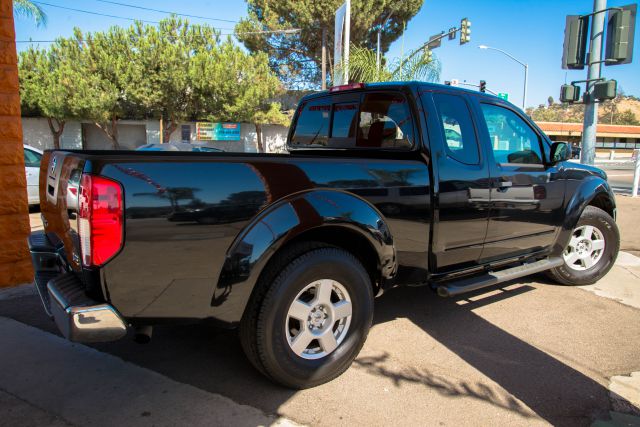 2006 Nissan Frontier SL K-15