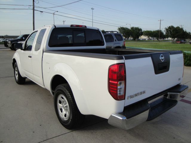 2006 Nissan Frontier SE 2WD