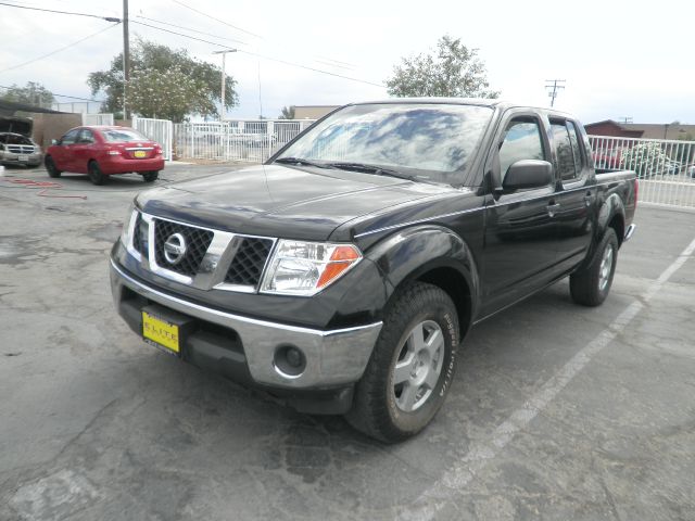 2006 Nissan Frontier SLE Z71 Crew Cab Short Bed 4X4