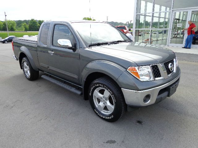 2007 Nissan Frontier 4dr Eddie Bauer SUV