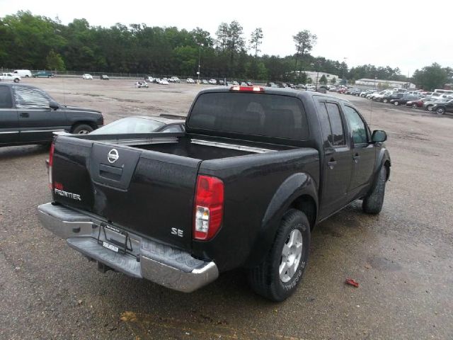 2007 Nissan Frontier SLE Z71 Crew Cab Short Bed 4X4