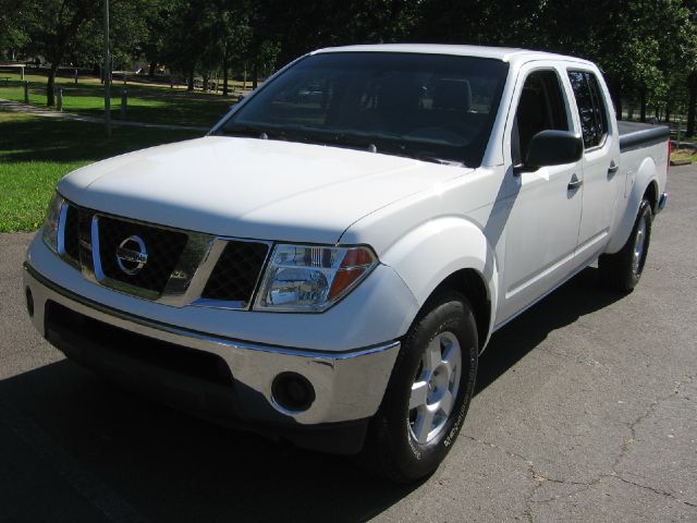 2007 Nissan Frontier Reg Cab 3.0L Edge