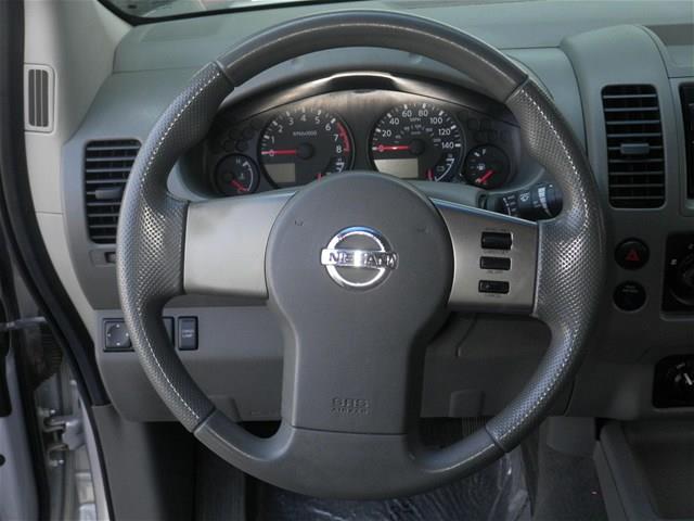 2008 Nissan Frontier 3.0is -AWD