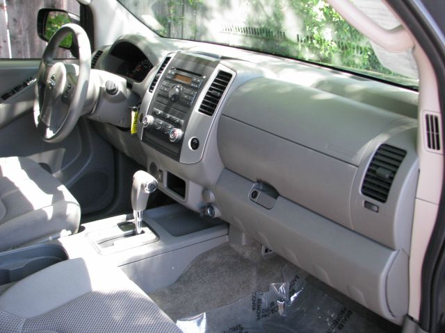 2010 Nissan Frontier SLE Z71 Crew Cab Short Bed 4X4