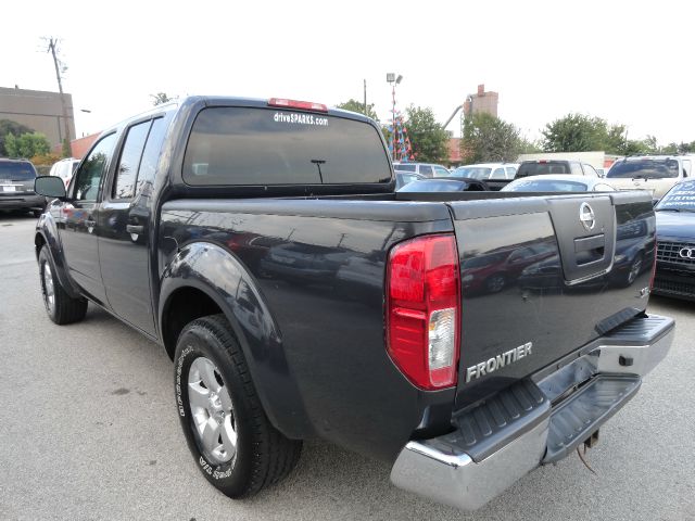 2010 Nissan Frontier SLE Z71 Crew Cab Short Bed 4X4