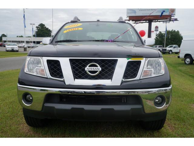 2011 Nissan Frontier LS S