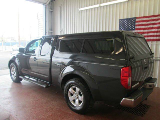 2012 Nissan Frontier SLT 5.7 Hemi W/leather20in Chrome Wheels