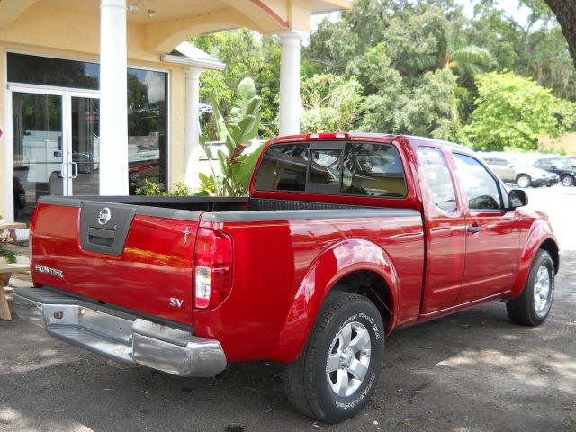 2012 Nissan Frontier SLT 5.7 Hemi W/leather20in Chrome Wheels