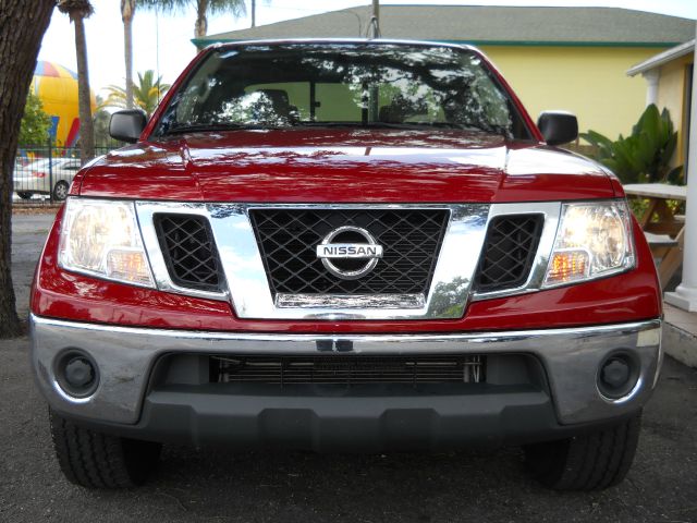 2012 Nissan Frontier SLT 5.7 Hemi W/leather20in Chrome Wheels