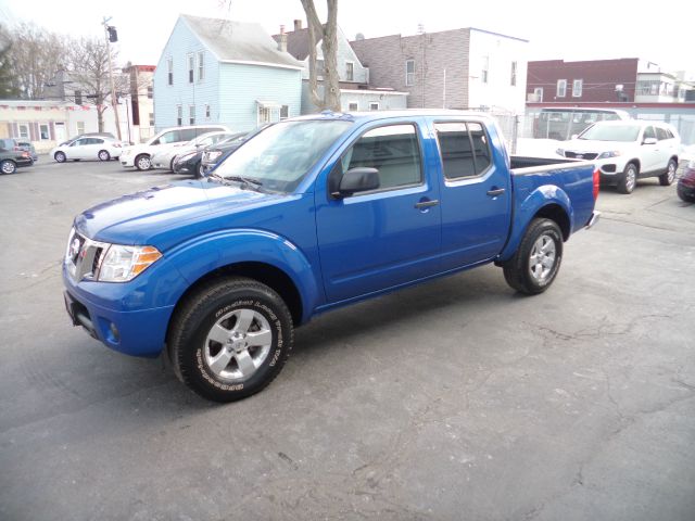 2013 Nissan Frontier 2WD Quad Cab 140.5 Inch ST Truck