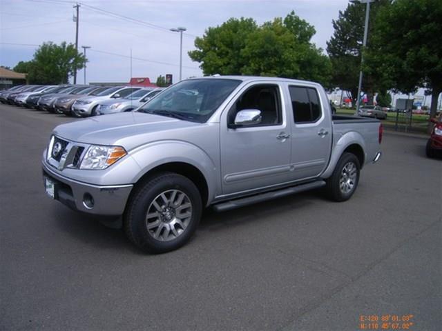 2013 Nissan Frontier LS S