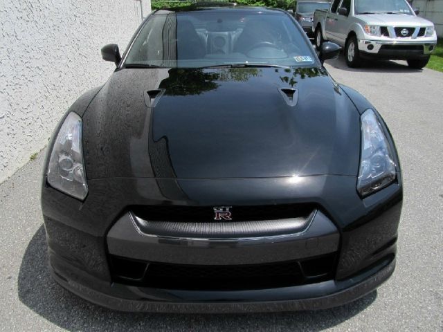 2009 Nissan GT-R 400E