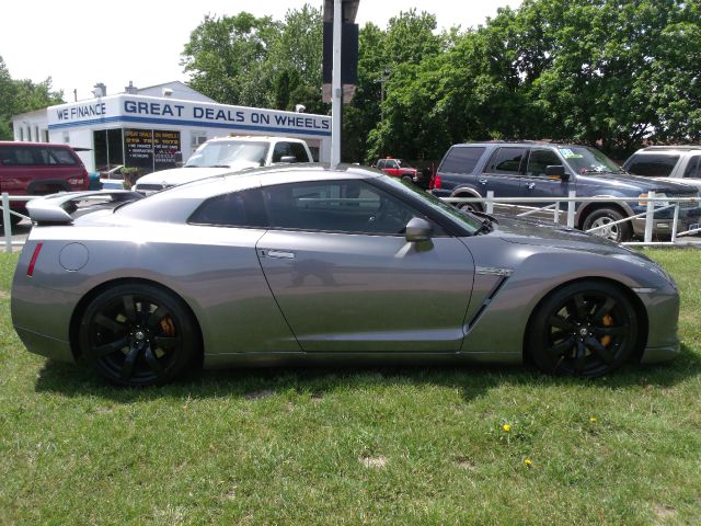 2009 Nissan GT-R 400E