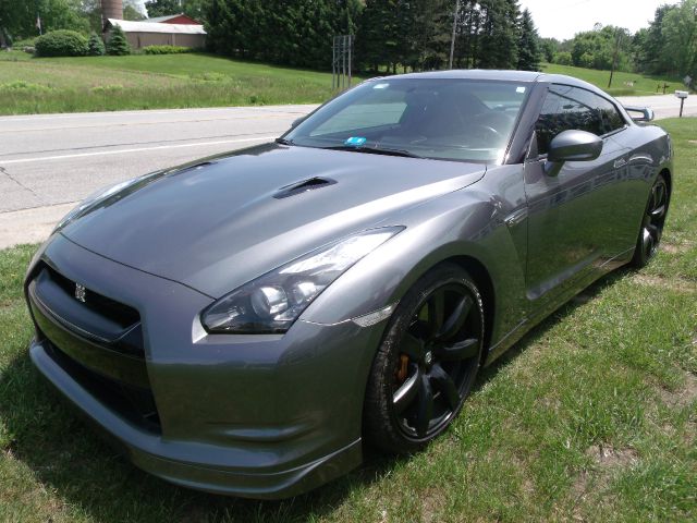 2009 Nissan GT-R 400E