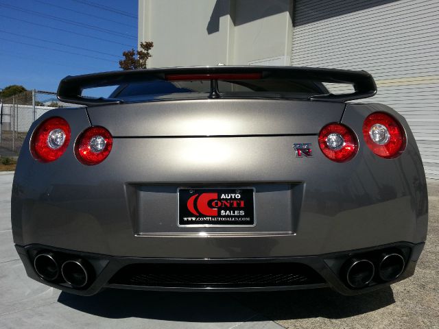 2009 Nissan GT-R 400E