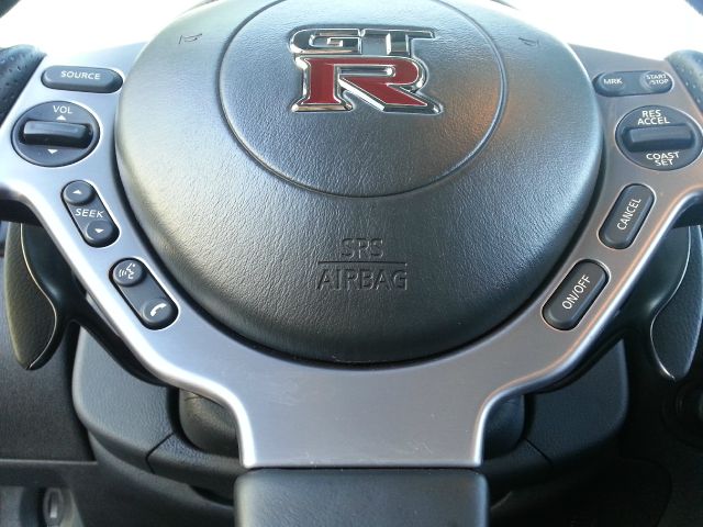 2009 Nissan GT-R 400E