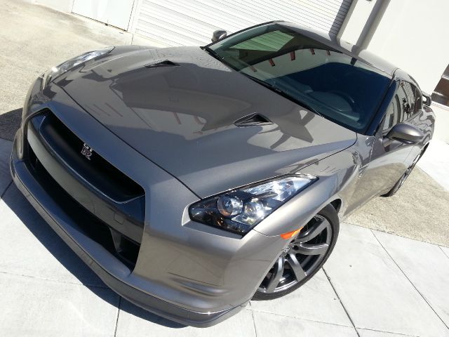 2009 Nissan GT-R 400E