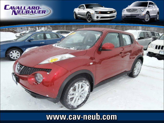 2011 Nissan Juke 4dr Sdn LE Auto (SE) Sedan